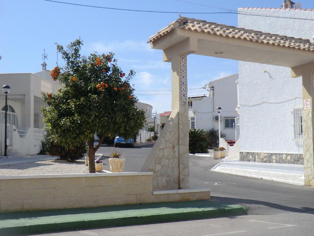 Вилла Casa En La Costa Торевьиа Экстерьер фото