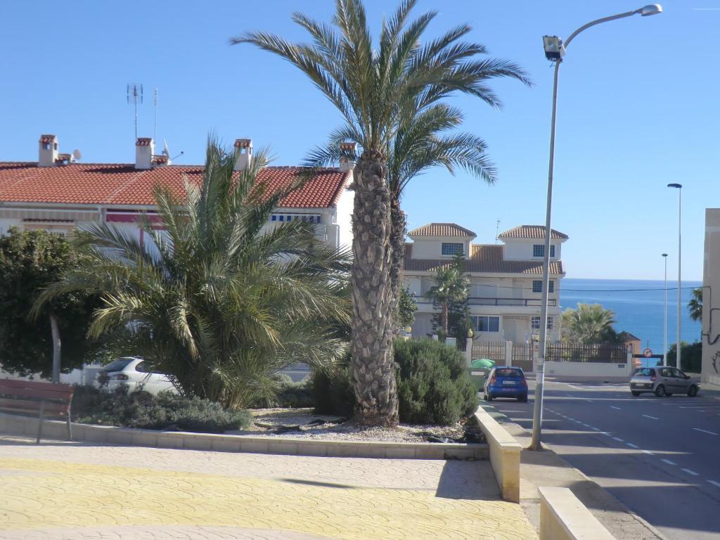 Вилла Casa En La Costa Торевьиа Экстерьер фото