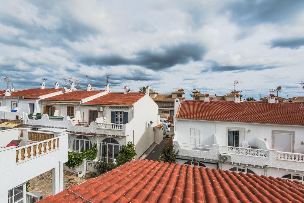 Вилла Casa En La Costa Торевьиа Экстерьер фото