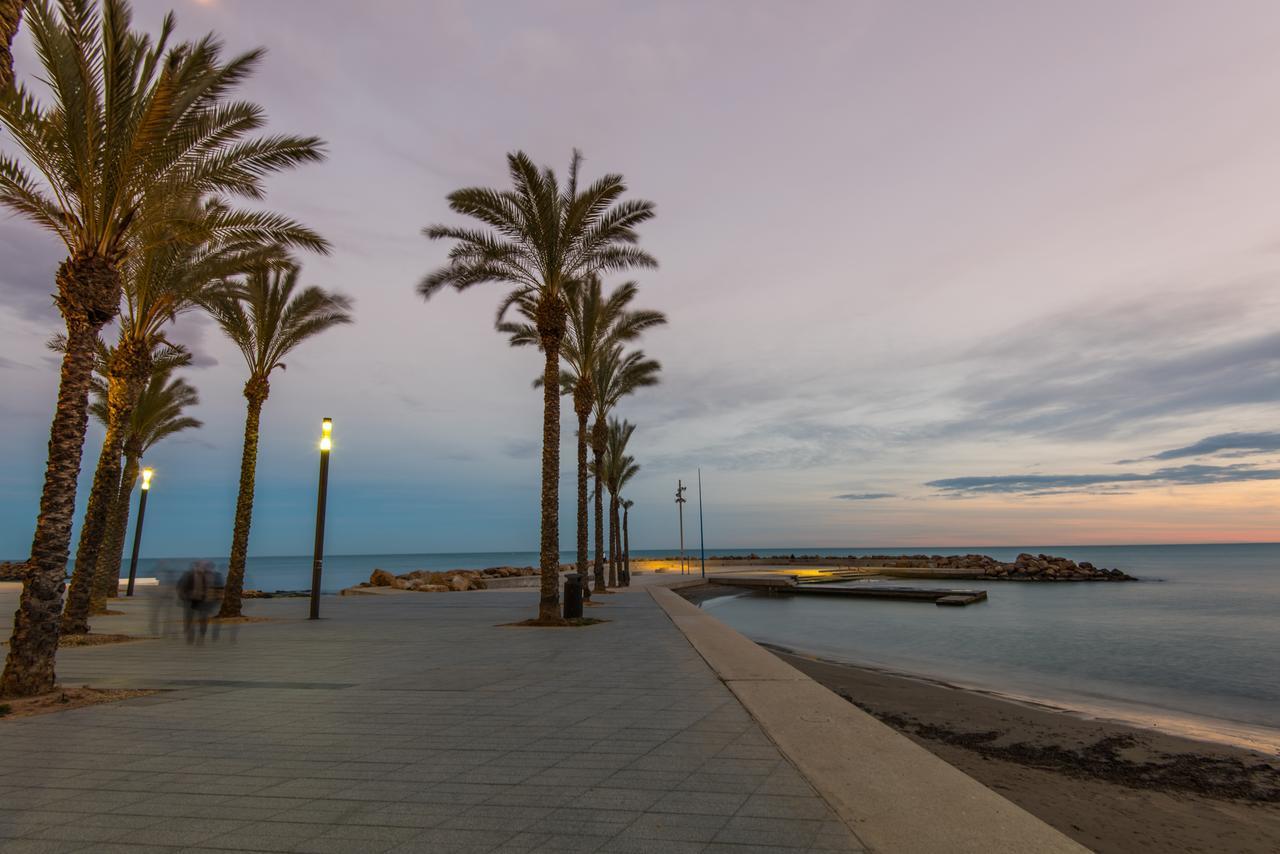 Вилла Casa En La Costa Торевьиа Экстерьер фото