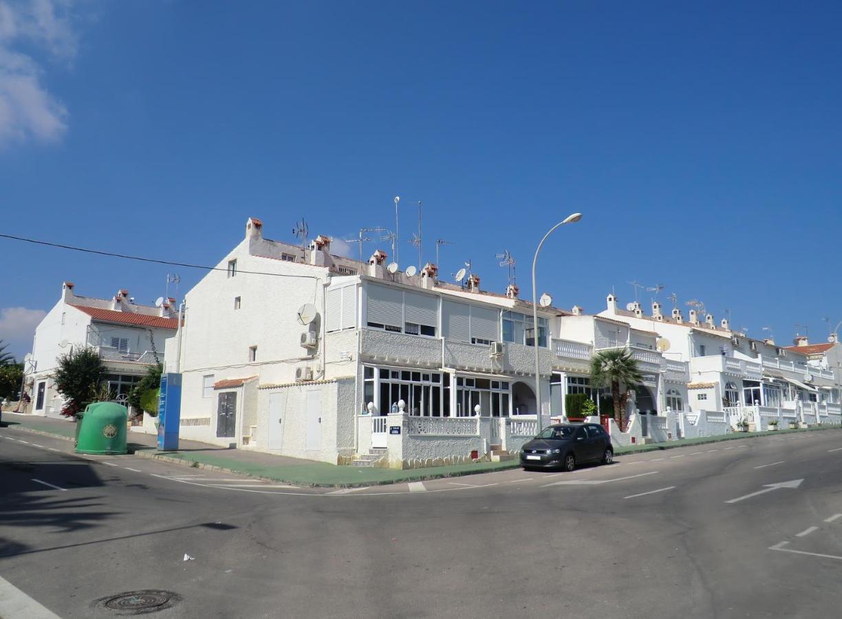Вилла Casa En La Costa Торевьиа Экстерьер фото